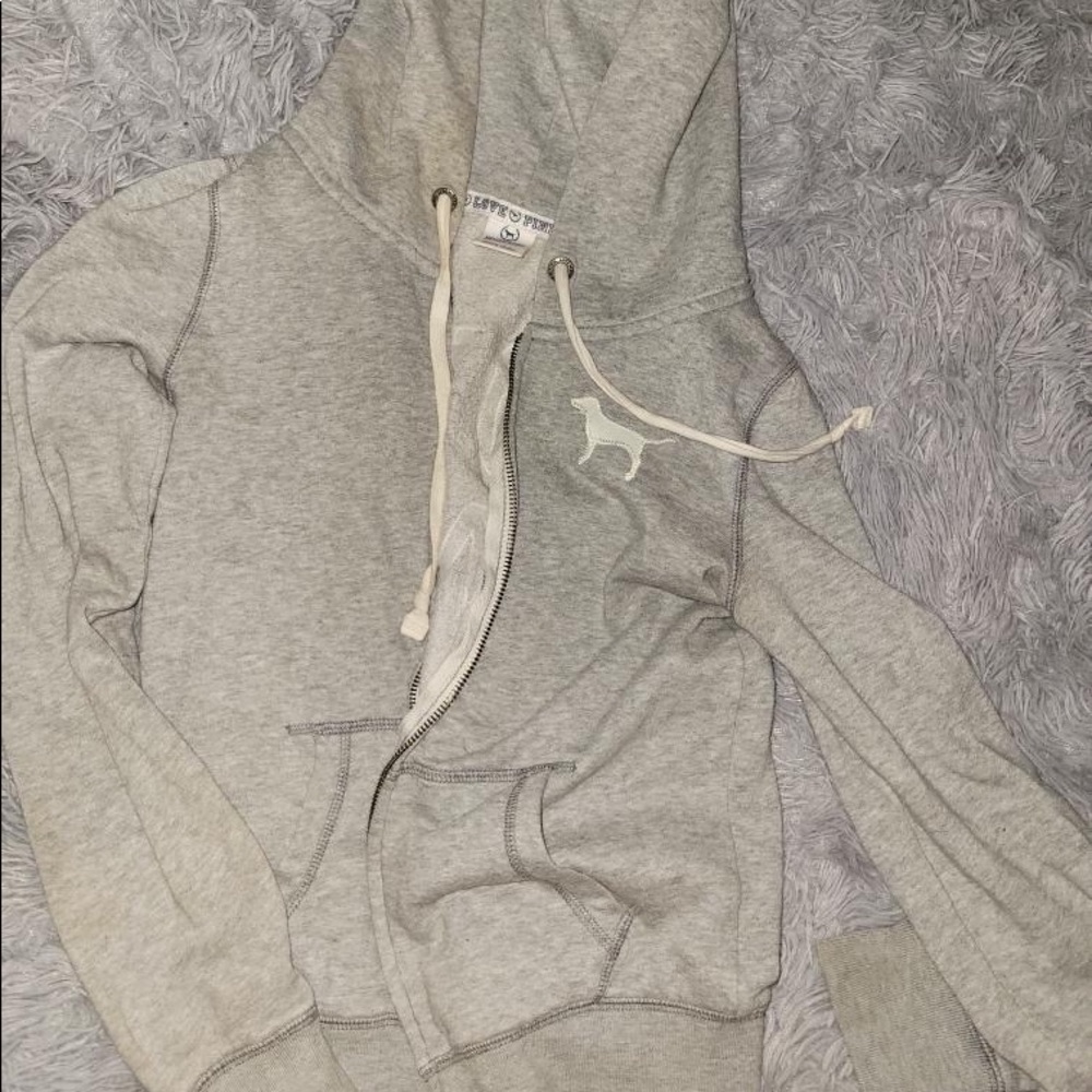 VICTORIOUS SECRET hoodie 🤍